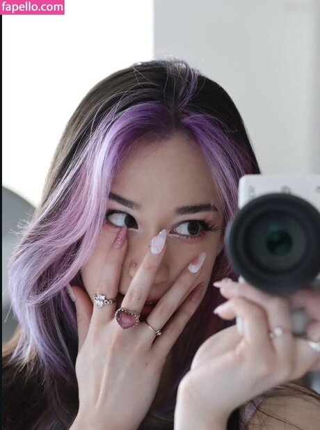 Queen Tofu onlyfans model photos