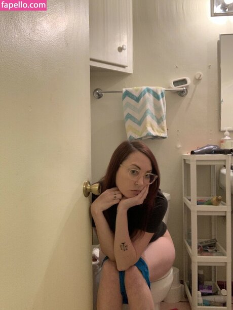 Mackenzie Stith onlyfans naked