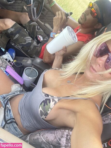 Holly Hanna leaked onlyfans free