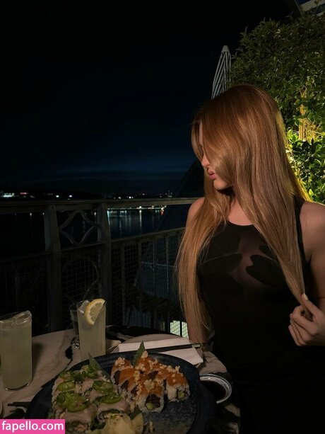 influesii753 only fans leaked