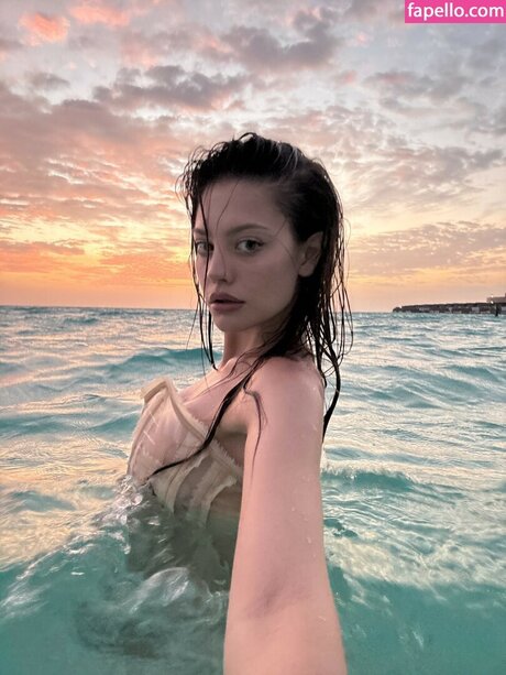 influesii753 onlyfans leaked free