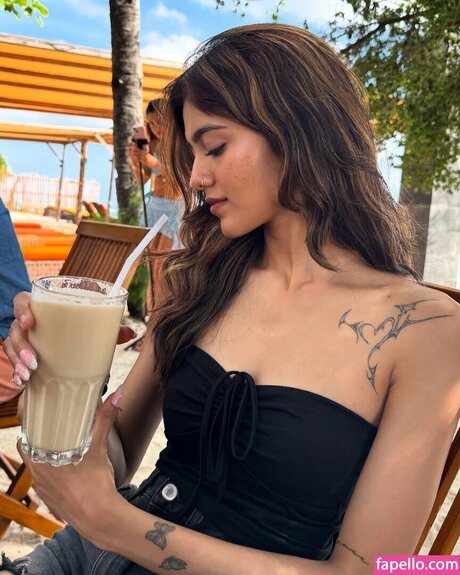 ishitasgj naked onlyfans leaks