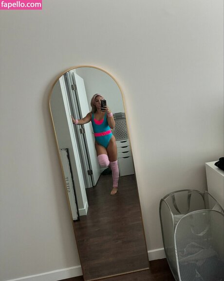 chubby small tits onlyfans hot naked pics