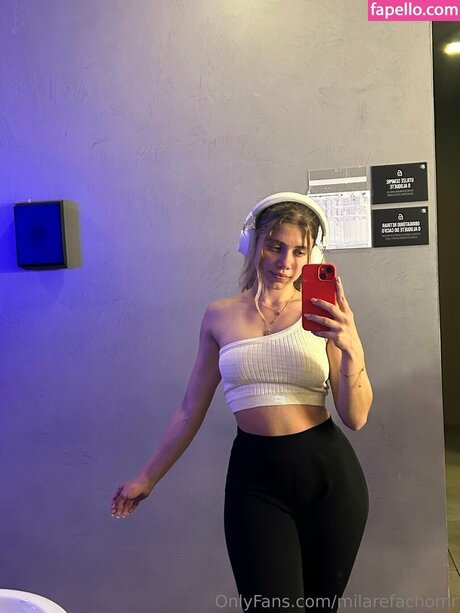 Mila Refacho strip onlyfans