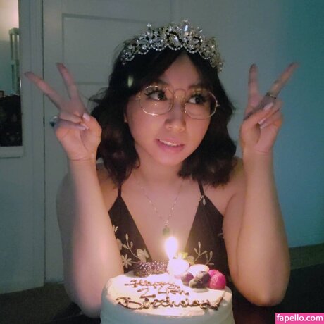 squirt onlyfans hot naked still