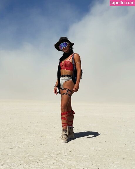 sexy big boobs onlyfans art naked glimpse