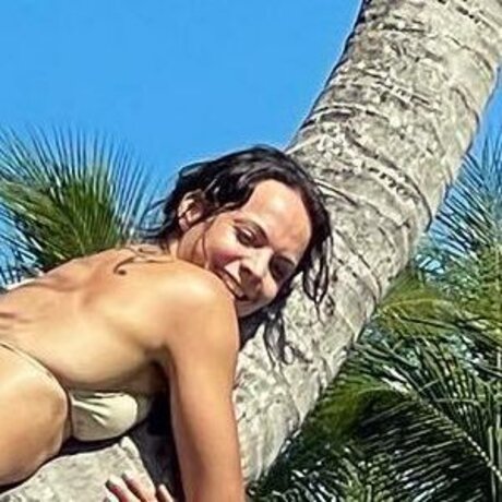 Corinne Nicewick onlyfans leake