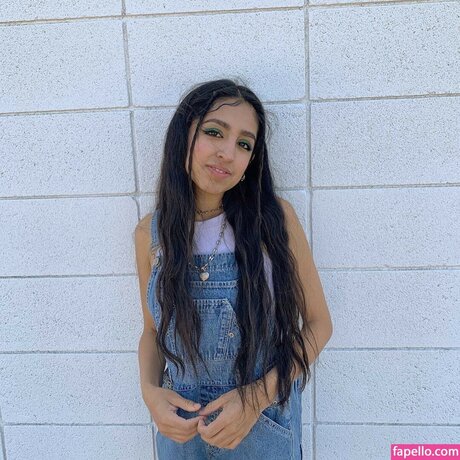 Aislinn Ritchie onlyfans sex tape