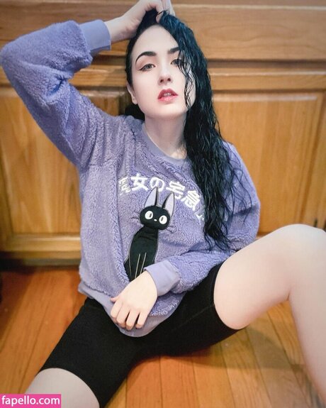 Amy Roberts onlyfans free content