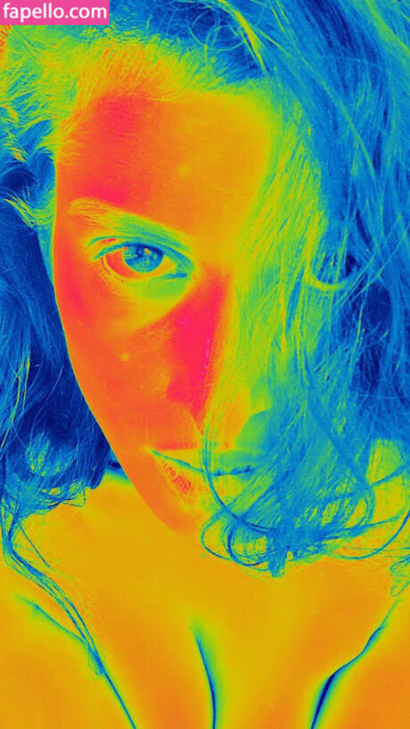 Jikki Nair onlyfans images