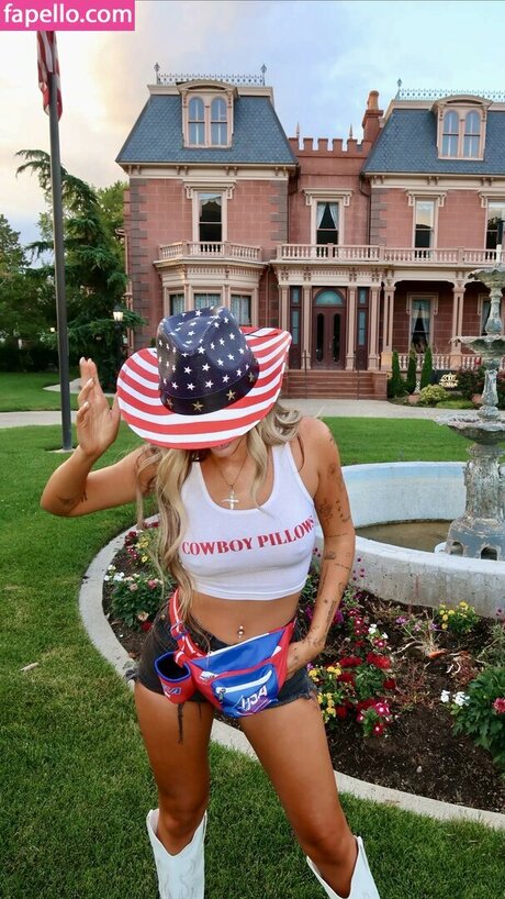 Shelby4bush nude onlyfans