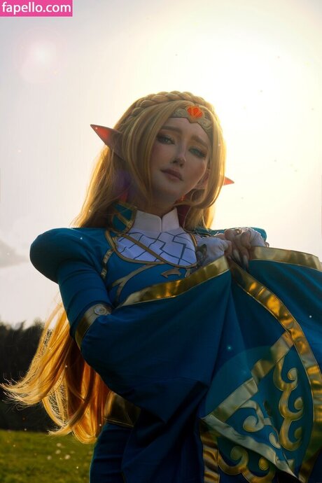 Elena Kyalviyainen onlyfans leaks.