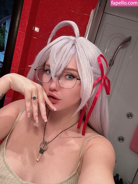 Elena Kyalviyainen onlyfans pics nude