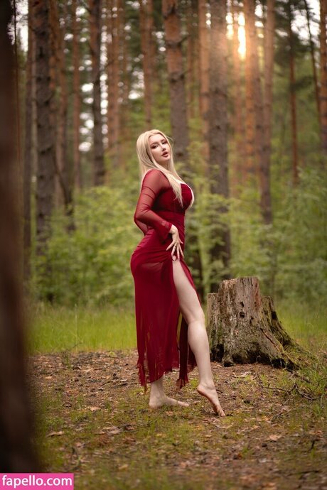 Elena Kyalviyainen nude onlyfans leaked