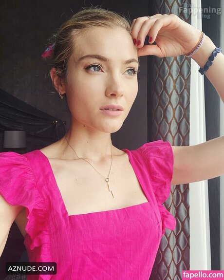 Skyler Samuels onlyfans leaks porn