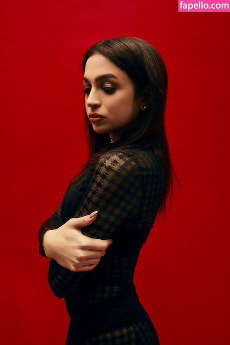 Josie Totah onlyfans nude