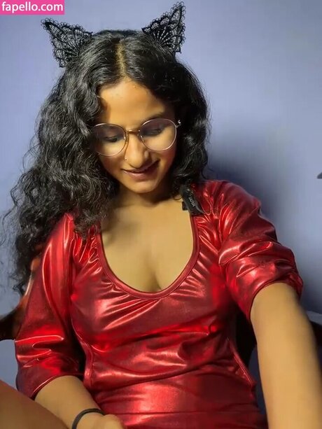 Khadija Fathima only fans nude leaks