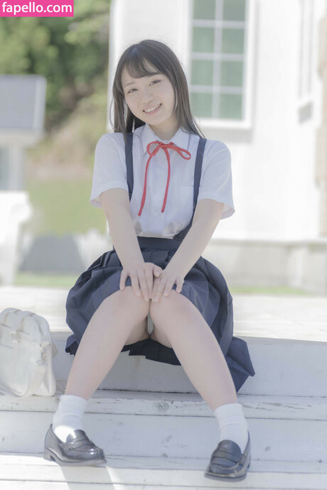 Yuna Shirahoshi_ onlyfans model photos