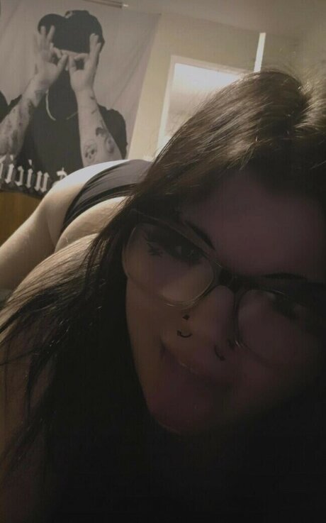 Ava Tricia nudes only fans