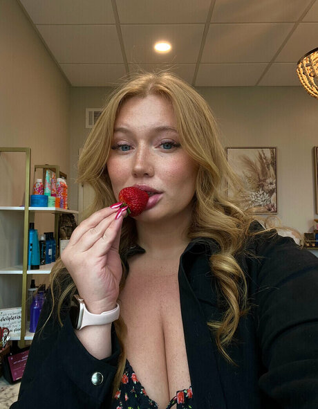 xstrawberry dreamx onlyfans leaks