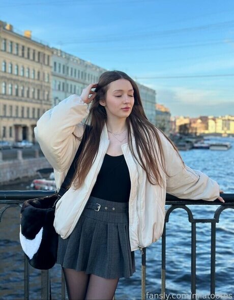 Miatooresss onlyfans hot