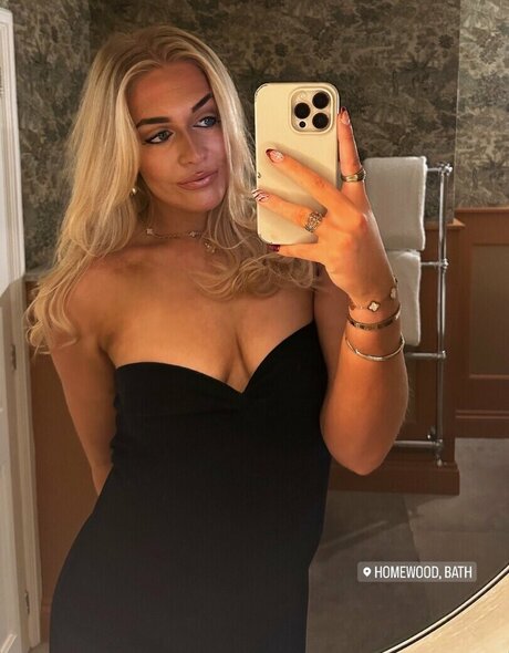 Sarah Glenn free only fans