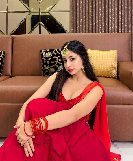 Exclusives Suhani Kapoor on onlyfans