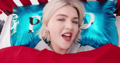 Rebecca Lucy Taylor onlyfans nude content