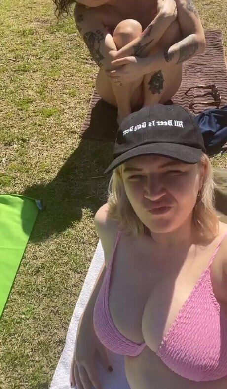 Rebecca Lucy Taylor onlyfans leaked