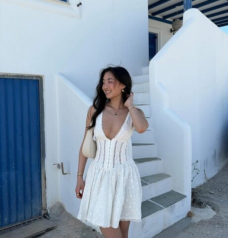 famous female onlyfans pornos snapshot