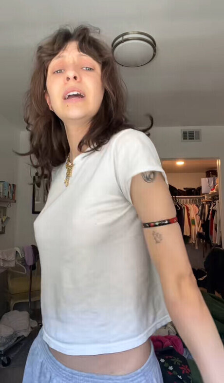 Dylan Troesken onlyfans nudes leaks