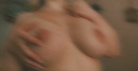 Kerion Mywayward onlyfans striptease