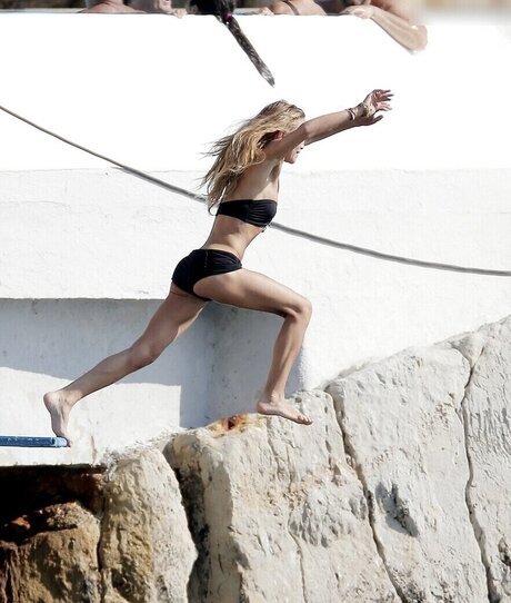 Olsen Twins onlyfans leaked.