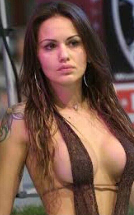 Deborah De Luca onlyfans pics