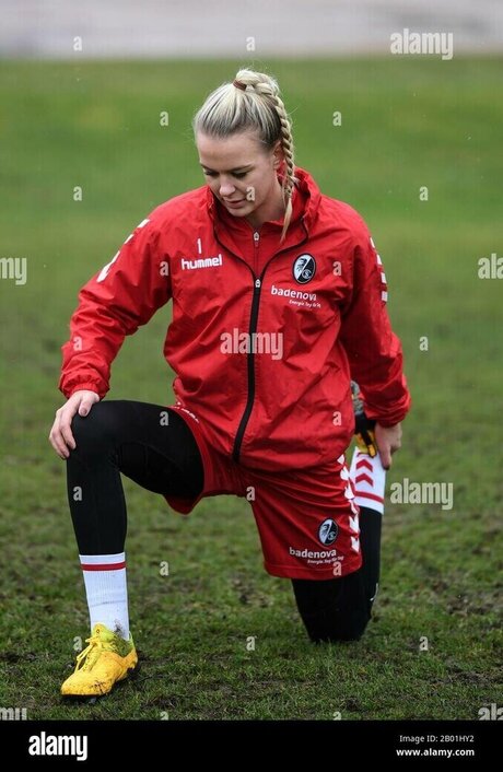 Merle Frohms onlyfans leaks nudes