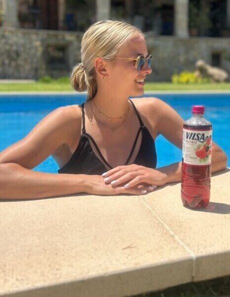 Merle Frohms leaked onlyfans nude