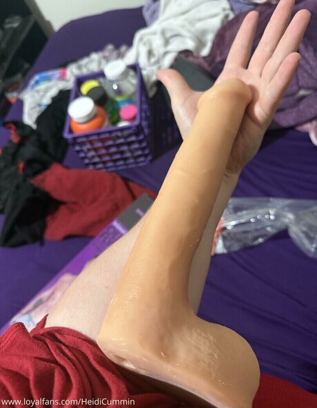 Heidi Cummin boobs onlyfans