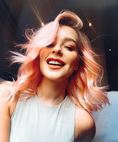 Jess Davies nude porn onlyfans