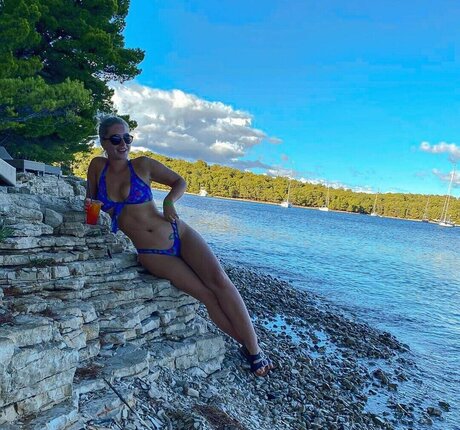 Jess Davies onlyfans archives