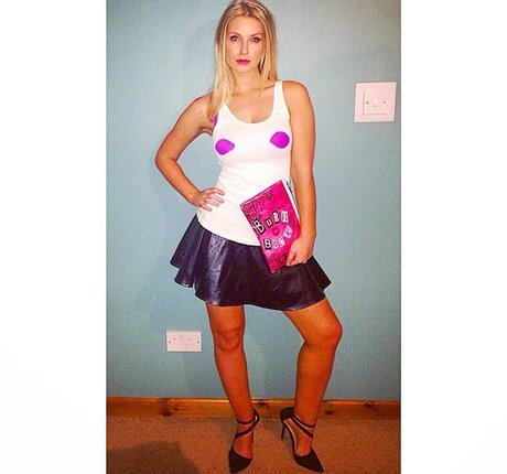 Jess Davies only fans pic