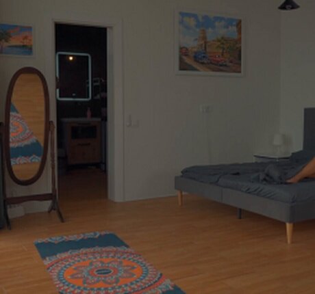 Elvi ASMR Massage desnuda onlyfans