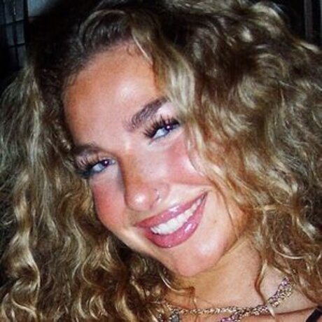 gina adams Profile image