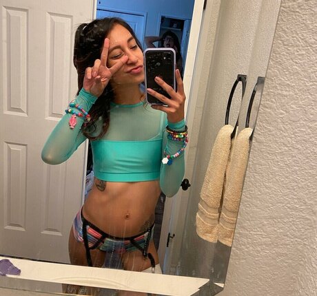 Salina Barajas only fans pics