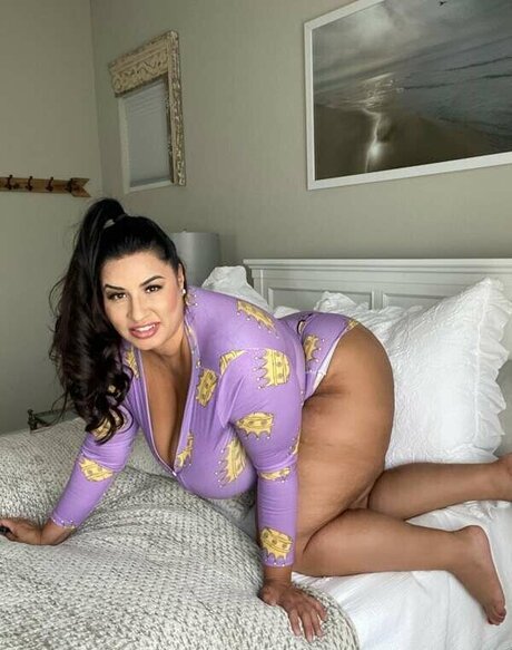 Sofia Rose onlyfans naked leaked
