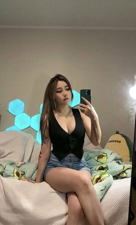 Hanavocado onlyfans nude content