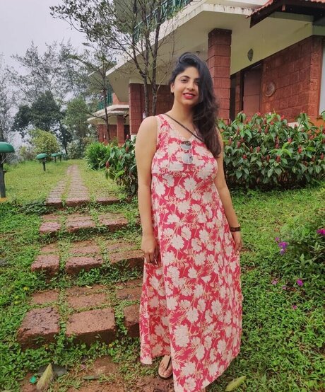 Tulika Snehil only fans porn