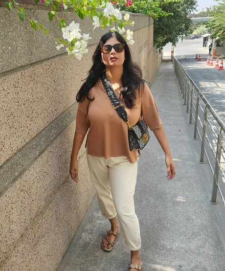 Tulika Snehil onlyfans leaked.