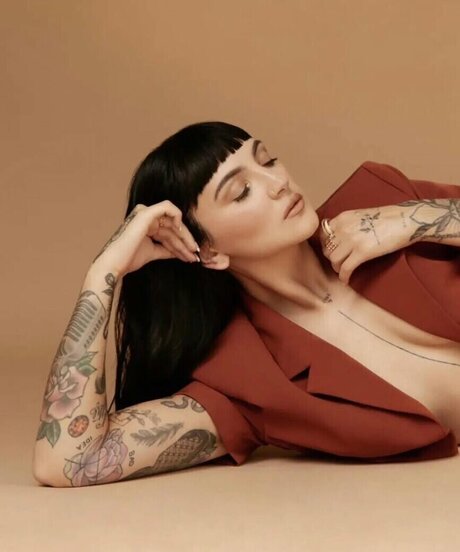 Julia Michaels onlyfans naked pics