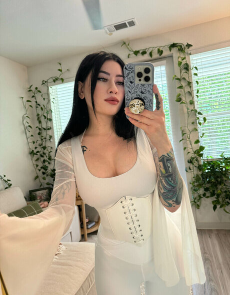 SamanthaKronos onlyfans ass