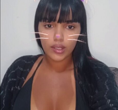 big tits ebony onlyfans art naked selfie